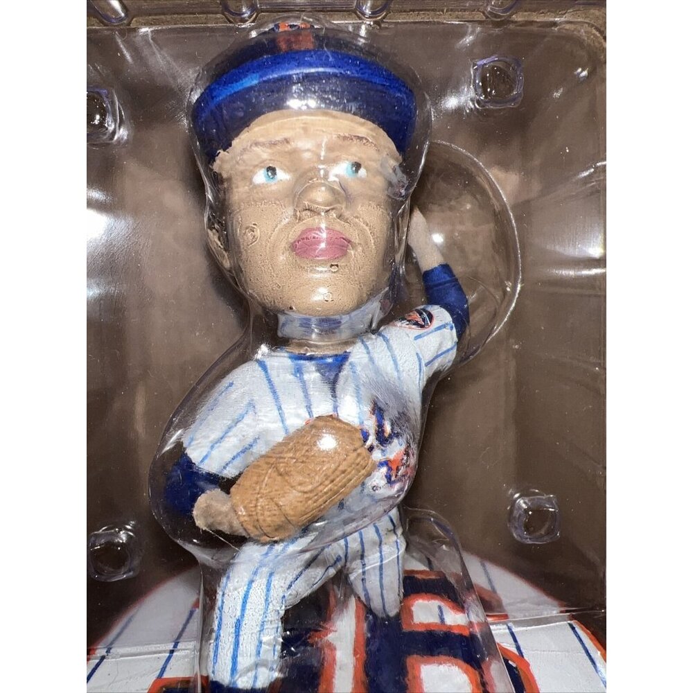 New York Mets JERRY KOOSMAN Bobblehead SGA Citi Field 8/28/21 NEW in BOX Gift - Picture 9 of 11